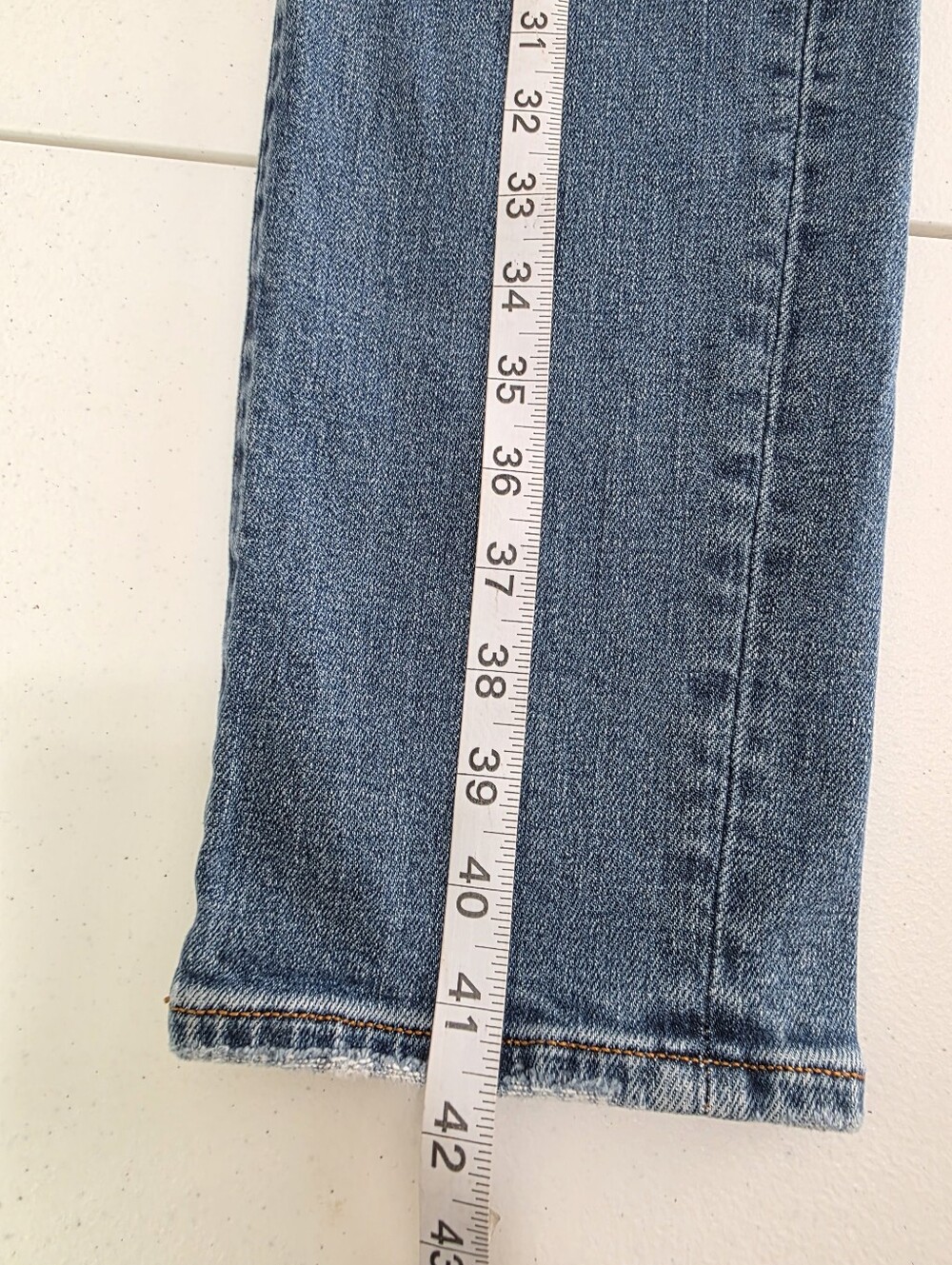 Joe's Jeans The Rhys Athletic Slim Jeans Men's 31x32 Medium Wash Stretch - Picture 7 of 12
